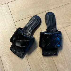 Bottega Veneta Black Quilted Mules